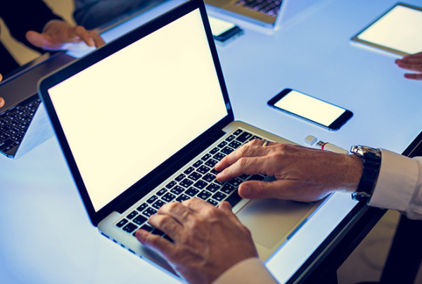 Dochodzenie odszkodowania za rozpowszechnianie zniesławiających wypowiedzi w Internecie zgodnie z najnowszym orzeczeniem Trybunału Sprawiedliwości